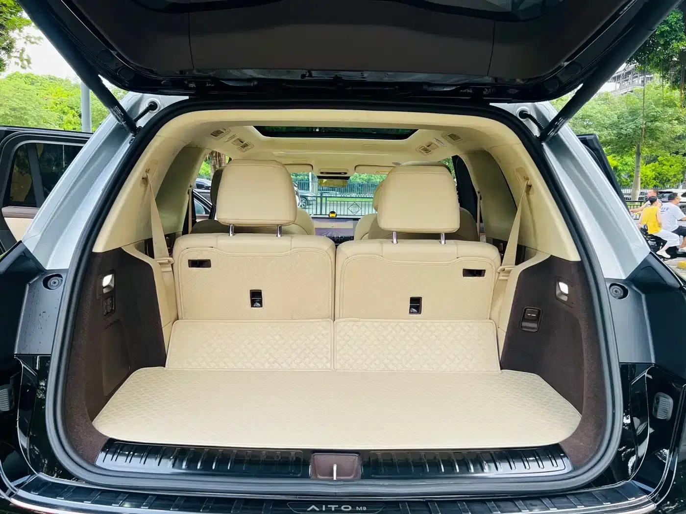 Wenjie M9 2024 Range Extended Max Edition 42kWh 6-Seater — миниатюра 26