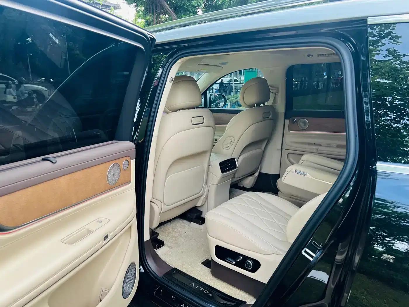 Wenjie M9 2024 Range Extended Max Edition 42kWh 6-Seater — миниатюра 10