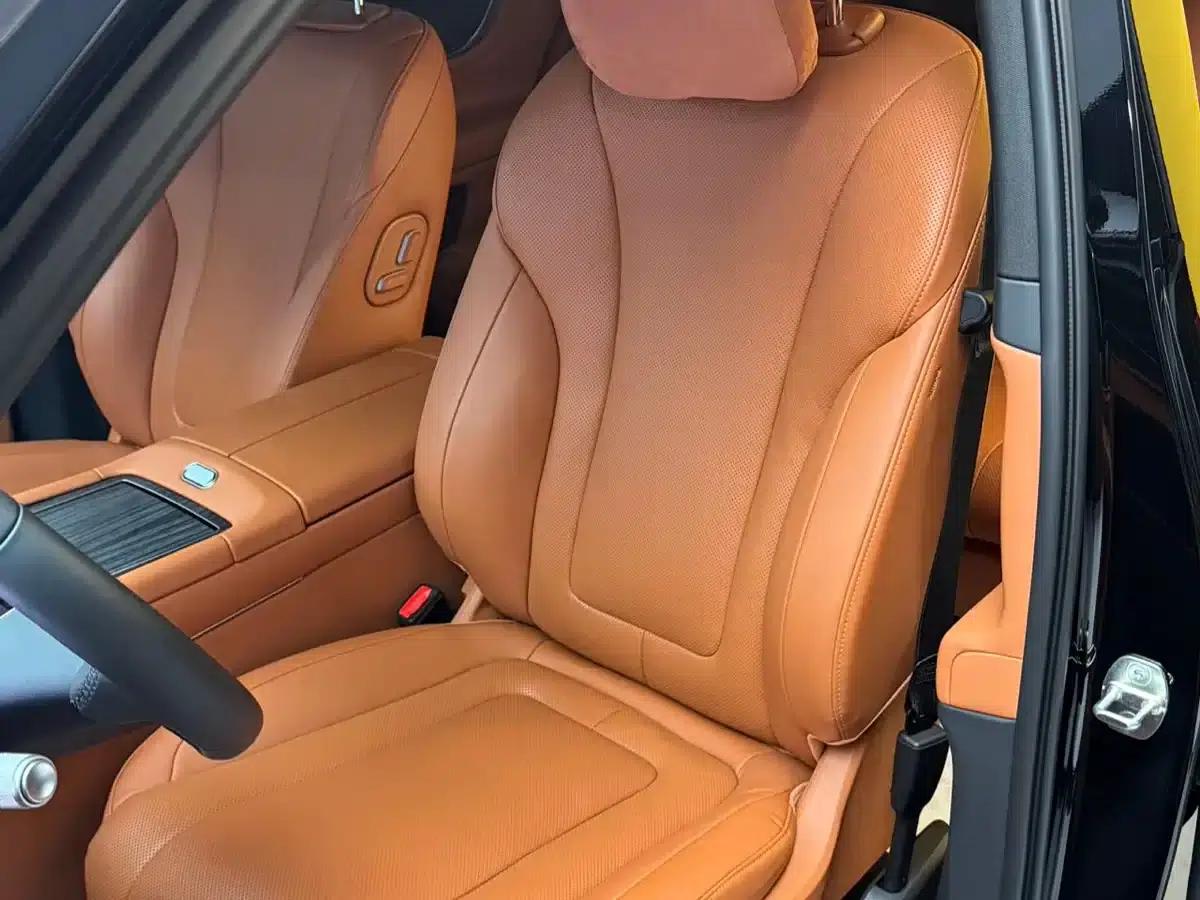 Wenjie M9 2024 Range Extended Max Edition 42kWh 6-Seater — миниатюра 11