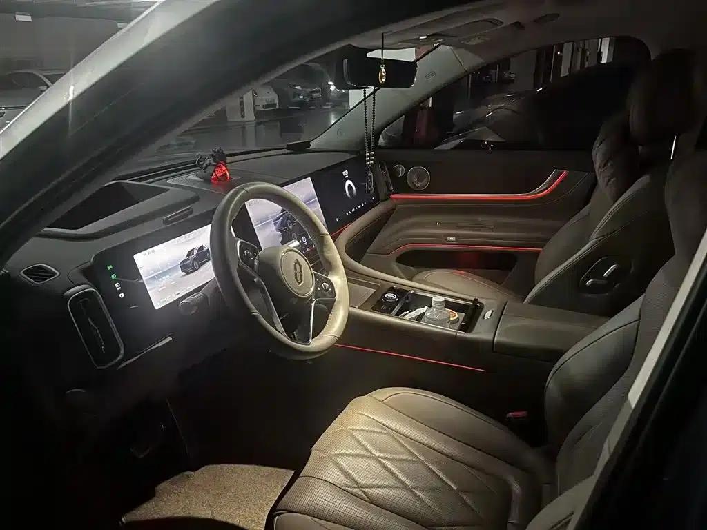 Wenjie M9 2024 Range Extended Ultra Edition 52kWh 5-Seater — миниатюра 6