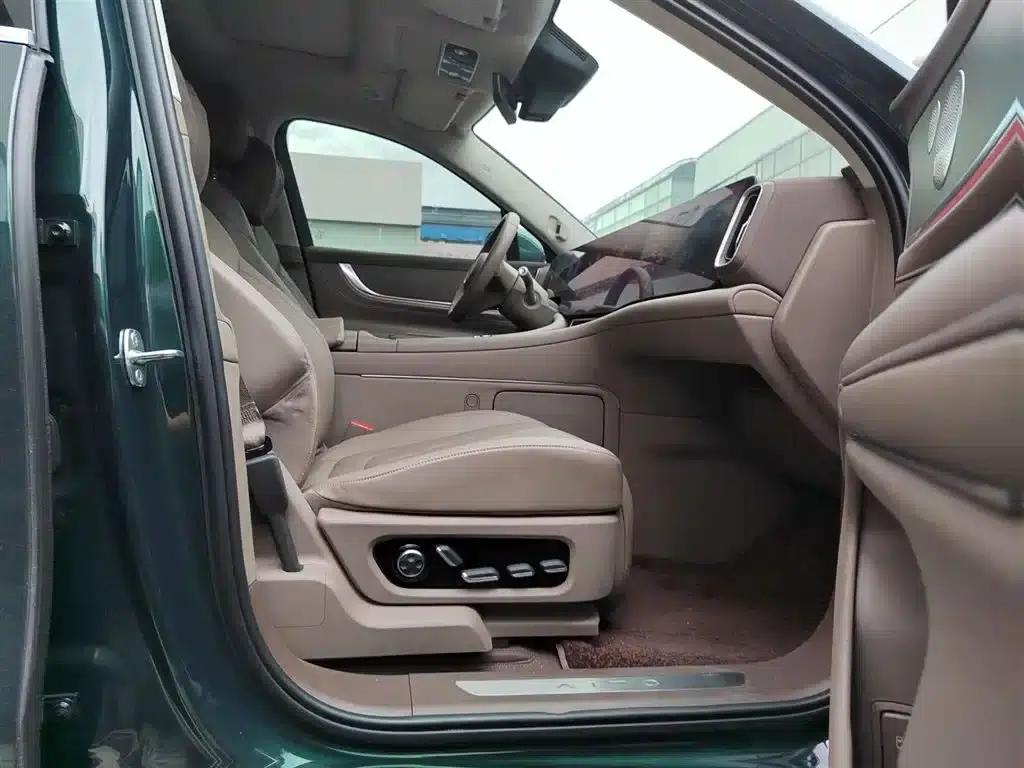 Wenjie M9 2024 Range Extended Ultra Edition 42kWh 6-Seater — миниатюра 6