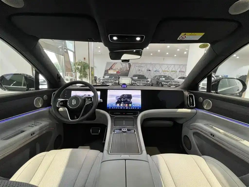 Wenjie M9 2024 Range Extended Ultra Edition 52kWh 6-Seater — миниатюра 12