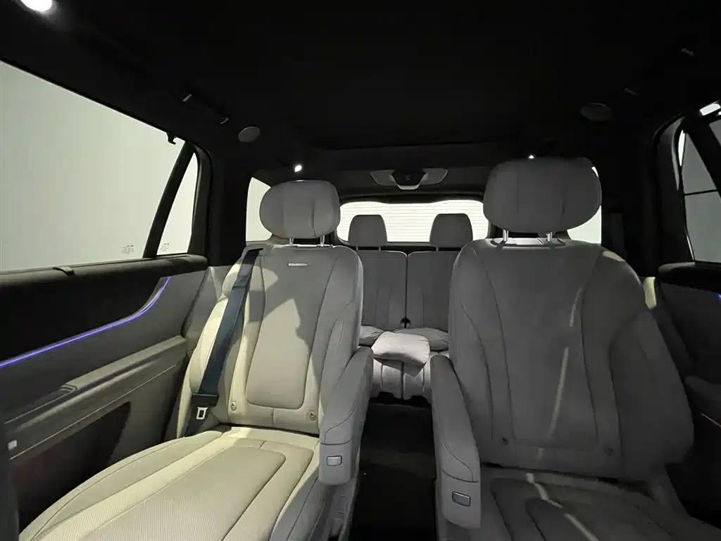 Wenjie M9 2024 Range Extended Ultra Edition 52kWh 6-Seater — миниатюра 18