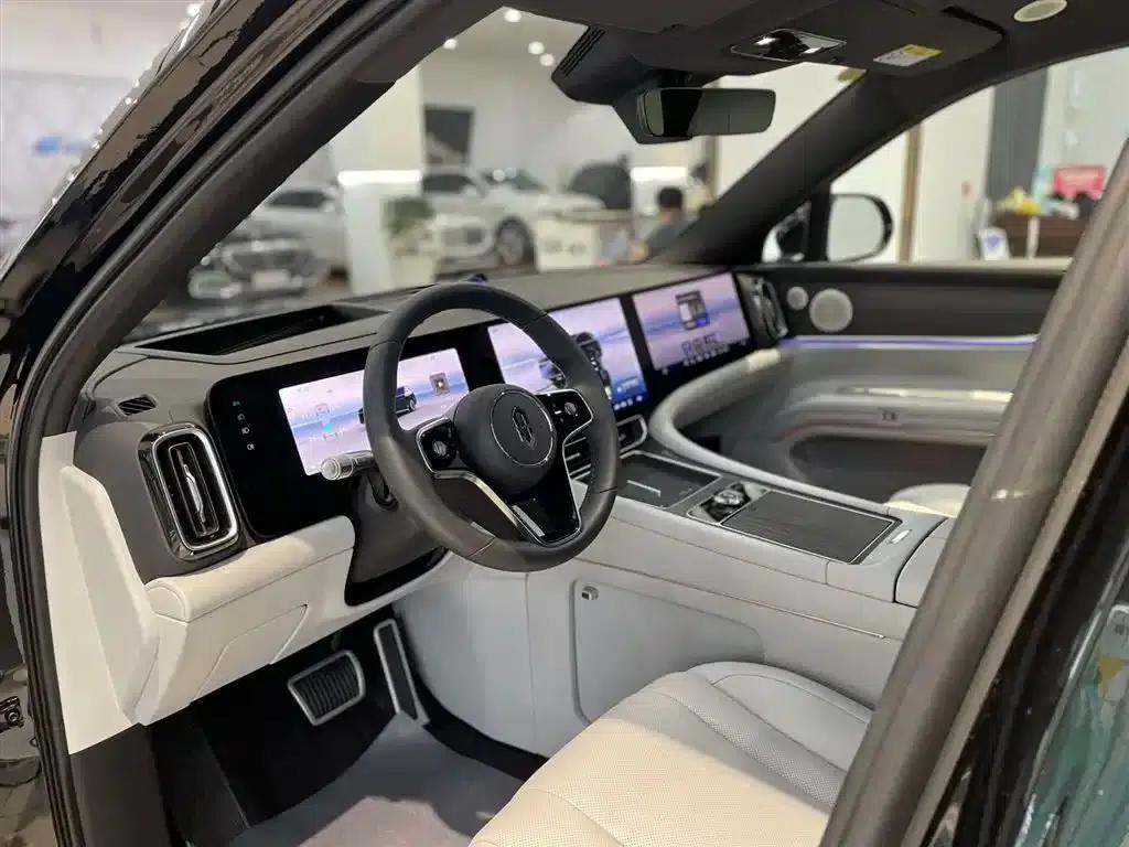 Wenjie M9 2024 Range Extended Ultra Edition 52kWh 6-Seater — миниатюра 20