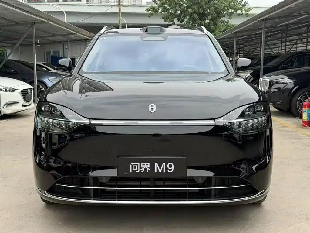 Wenjie M9 2025 Extended Range Ultra Edition 52kWh 5-Seat Version (192-line LiDAR) — миниатюра 2