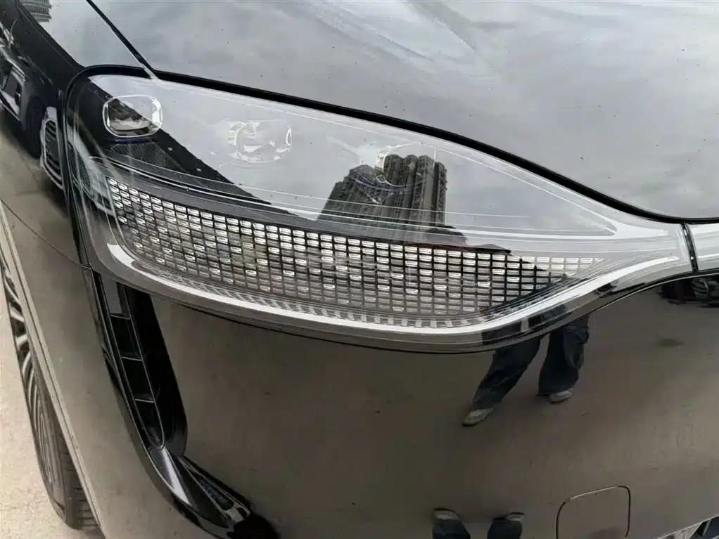 Wenjie M9 2025 Extended Range Ultra Edition 52kWh 5-Seat Version (192-line LiDAR) — миниатюра 11