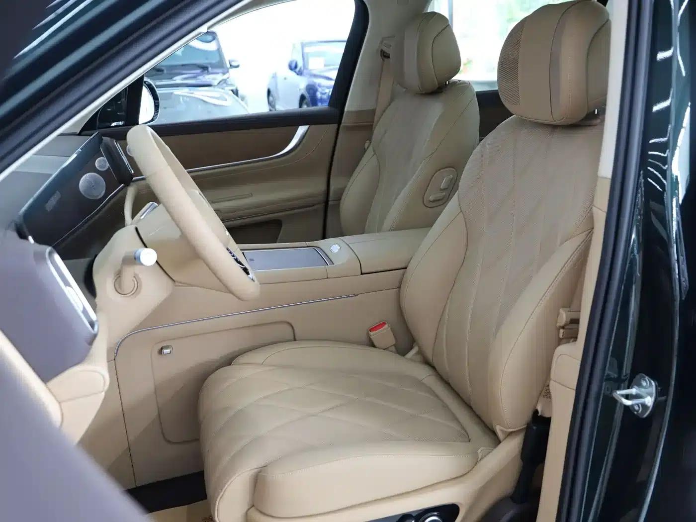 Wenjie M9 2025 Extended Range Ultra Edition 52kWh 5-Seat Version (192-line LiDAR) — миниатюра 6