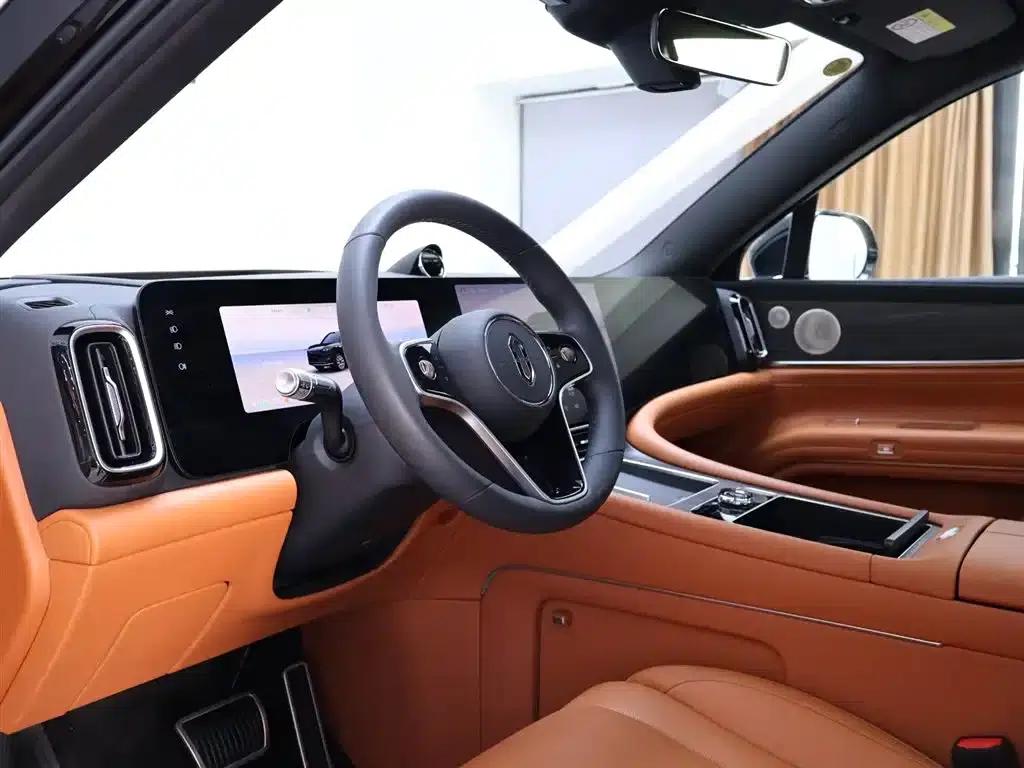 Wenjie M9 2025 Extended Range Ultra Edition 52kWh 5-Seat Version (192-line LiDAR) — миниатюра 11