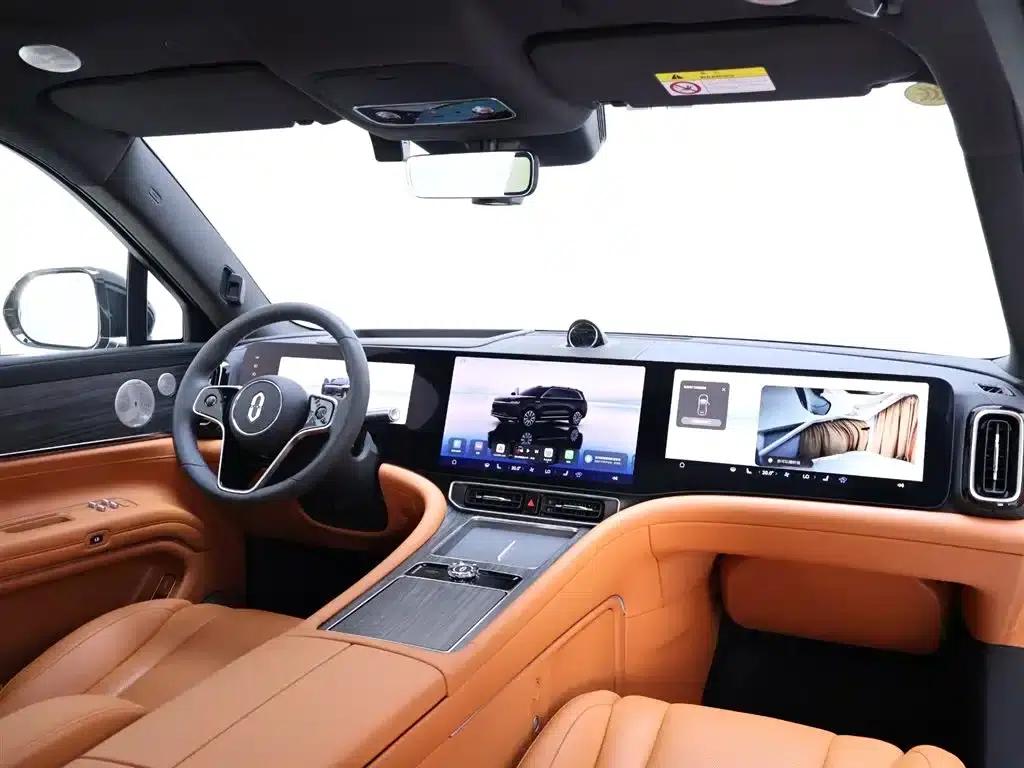 Wenjie M9 2025 Extended Range Ultra Edition 52kWh 5-Seat Version (192-line LiDAR) — миниатюра 20