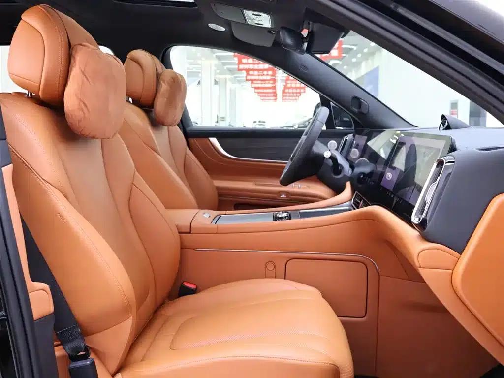 Wenjie M9 2025 Extended Range Ultra Edition 52kWh 5-Seat Version (192-line LiDAR) — миниатюра 21