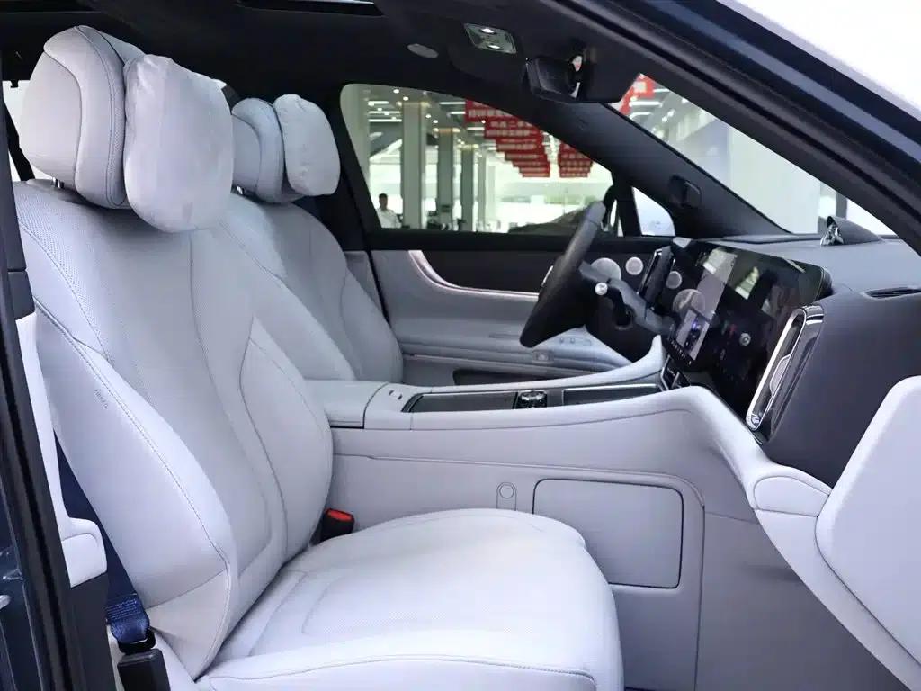 Wenjie M9 2024 Range Extended Ultra Edition 42kWh 6-Seater — миниатюра 21