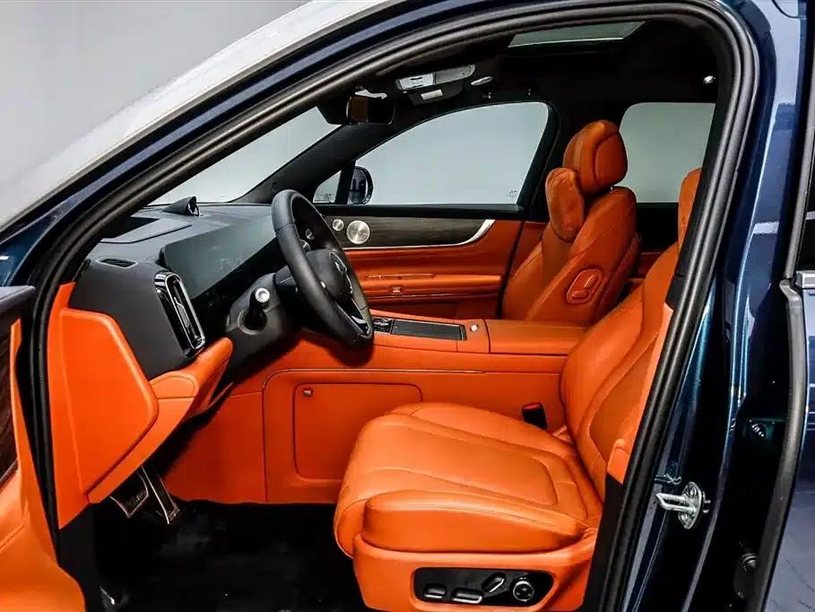 Wenjie M9 2025 Extended Range Ultra Edition 52kWh 5-Seat Version (192-line LiDAR) — миниатюра 22
