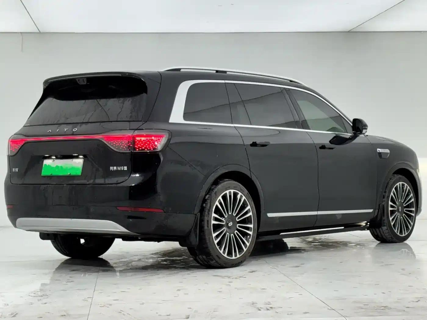 Wenjie M9 2025 Pure Electric Ultra Edition (100kWh, 6-seater, 192-line LiDAR) — миниатюра 6