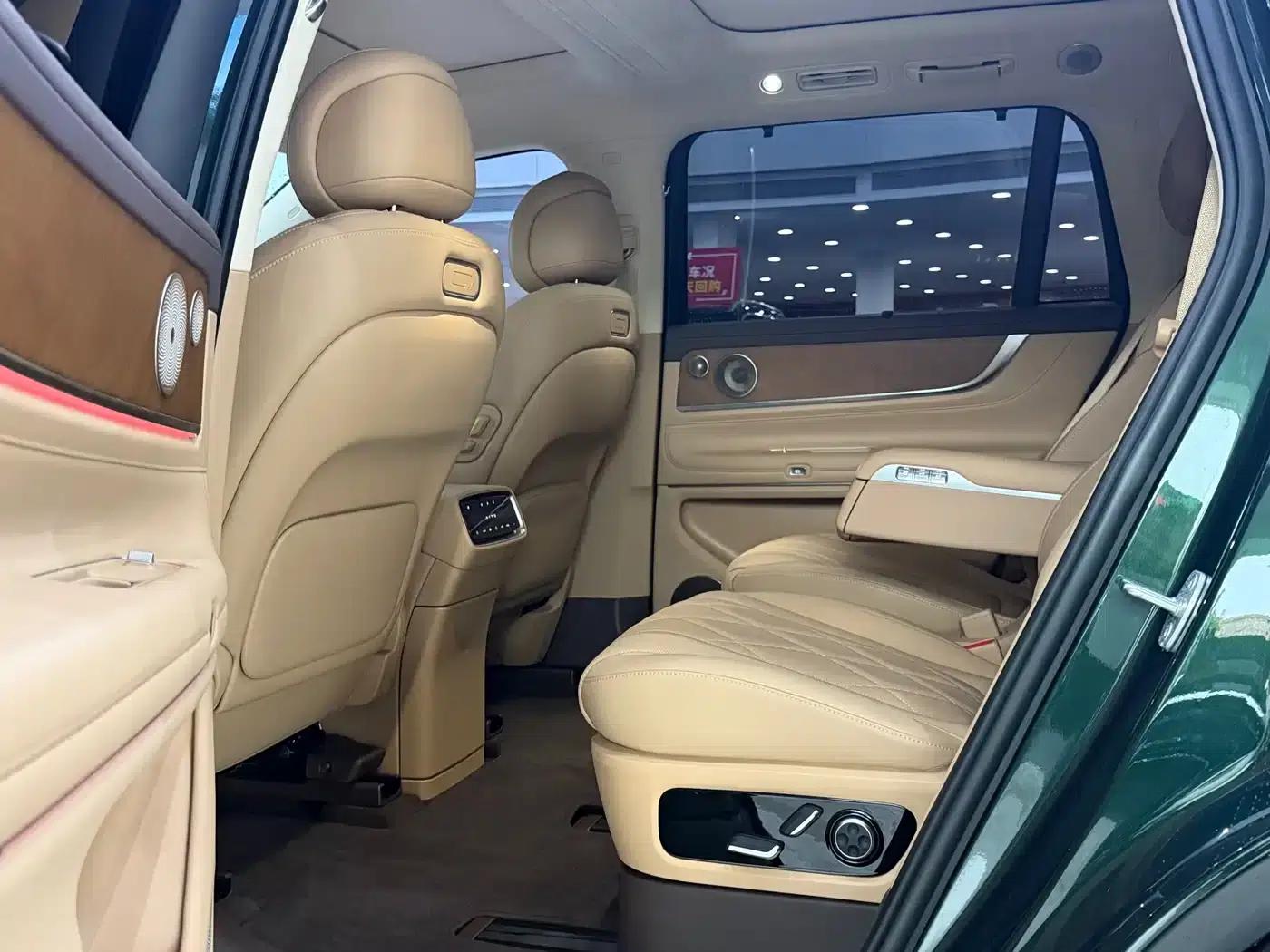 Wenjie M9 2024 Range Extended Ultra Edition 42kWh 6-Seater — миниатюра 11