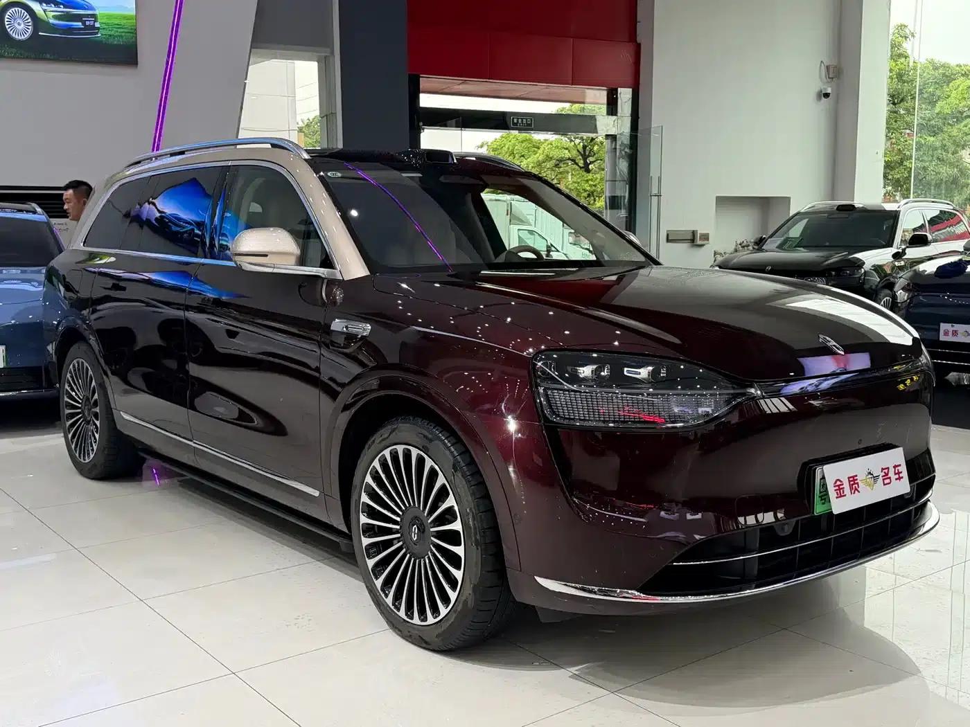 Wenjie M9 2025 Ultra Extended Range Edition 52kWh 6-Seat Version (192-line LiDAR) — миниатюра 3