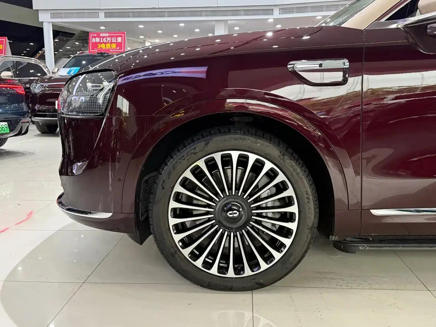 Wenjie M9 2025 Ultra Extended Range Edition 52kWh 6-Seat Version (192-line LiDAR) — миниатюра 5