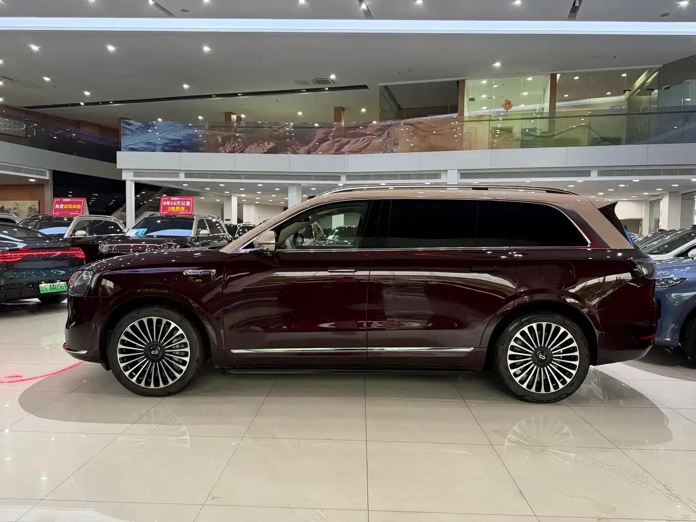 Wenjie M9 2025 Ultra Extended Range Edition 52kWh 6-Seat Version (192-line LiDAR) — миниатюра 6