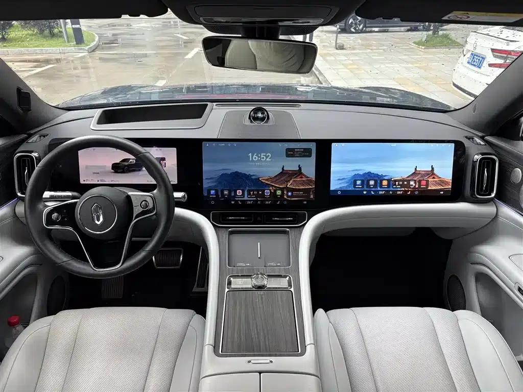 Wenjie M9 2024 Range Extended Ultra Edition 42kWh 6-Seater — миниатюра 5