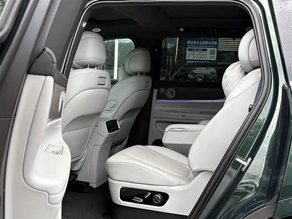 Wenjie M9 2024 Range Extended Ultra Edition 42kWh 6-Seater — миниатюра 7
