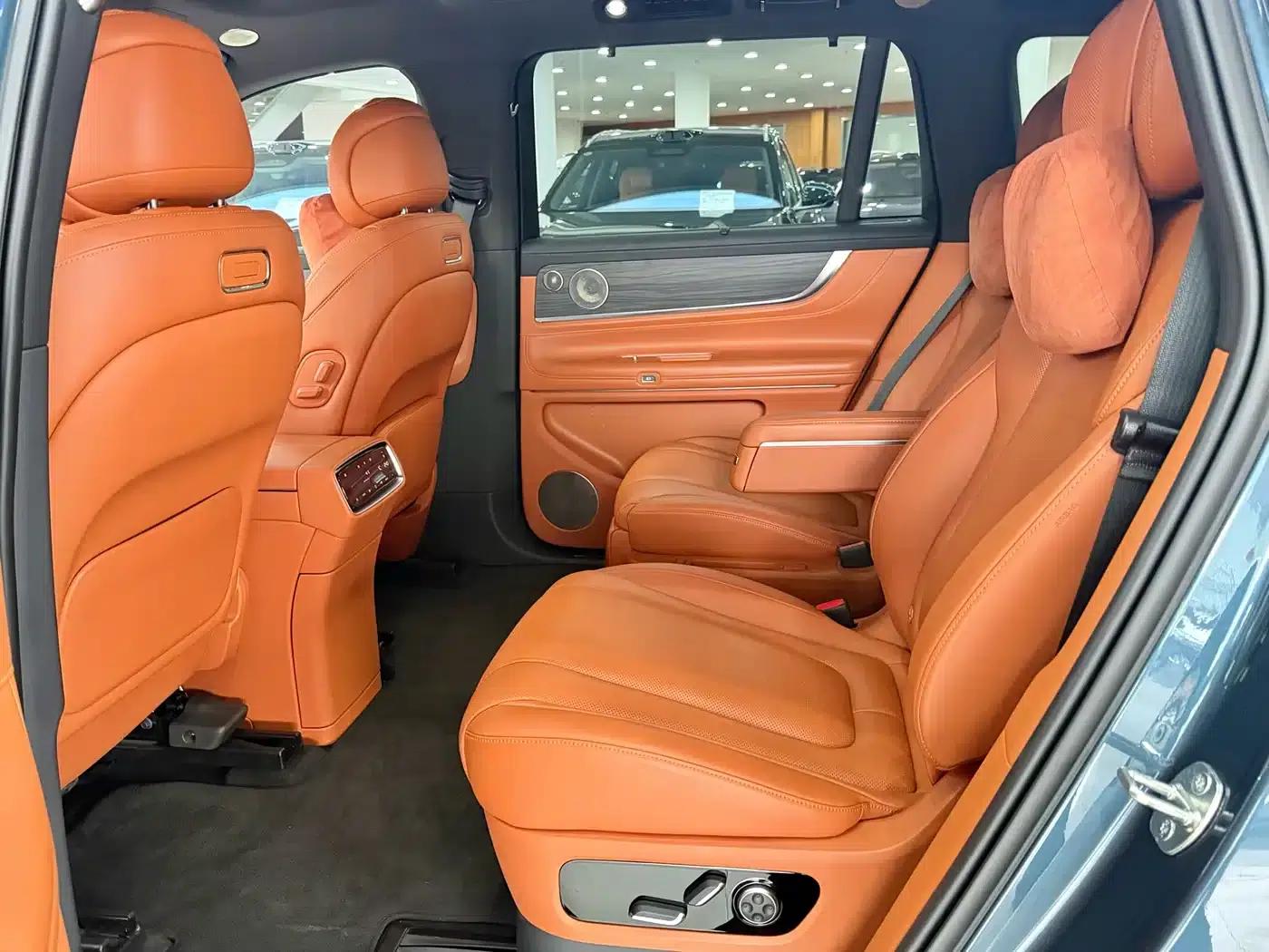 Wenjie M9 2024 Range Extended Ultra Edition 42kWh 6-Seater — миниатюра 11