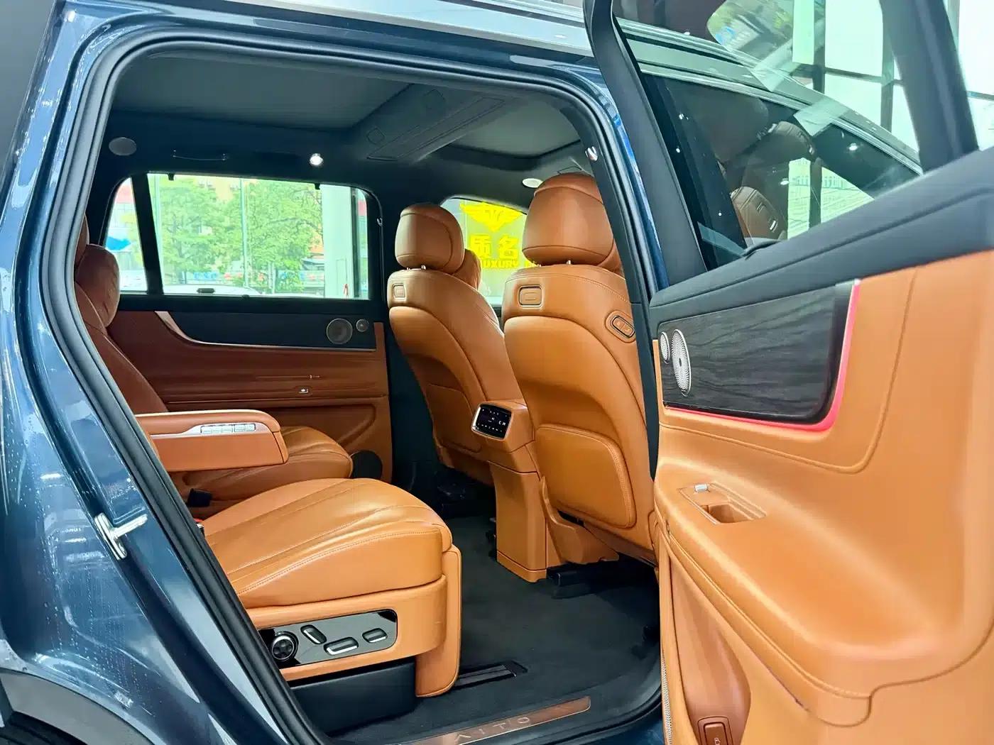 Wenjie M9 2024 Range Extended Ultra Edition 42kWh 6-Seater — миниатюра 14