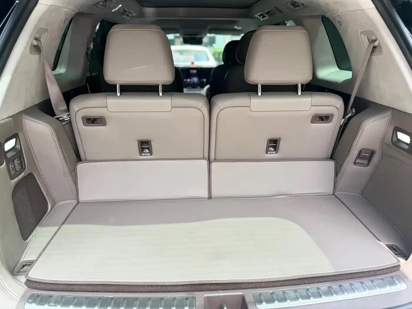 Wenjie M9 2024 Pure Electric Max Edition 100kWh 6-Seater — миниатюра 14