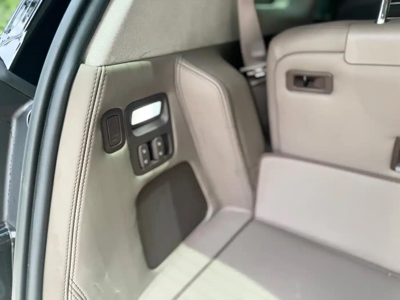 Wenjie M9 2024 Pure Electric Max Edition 100kWh 6-Seater — миниатюра 15