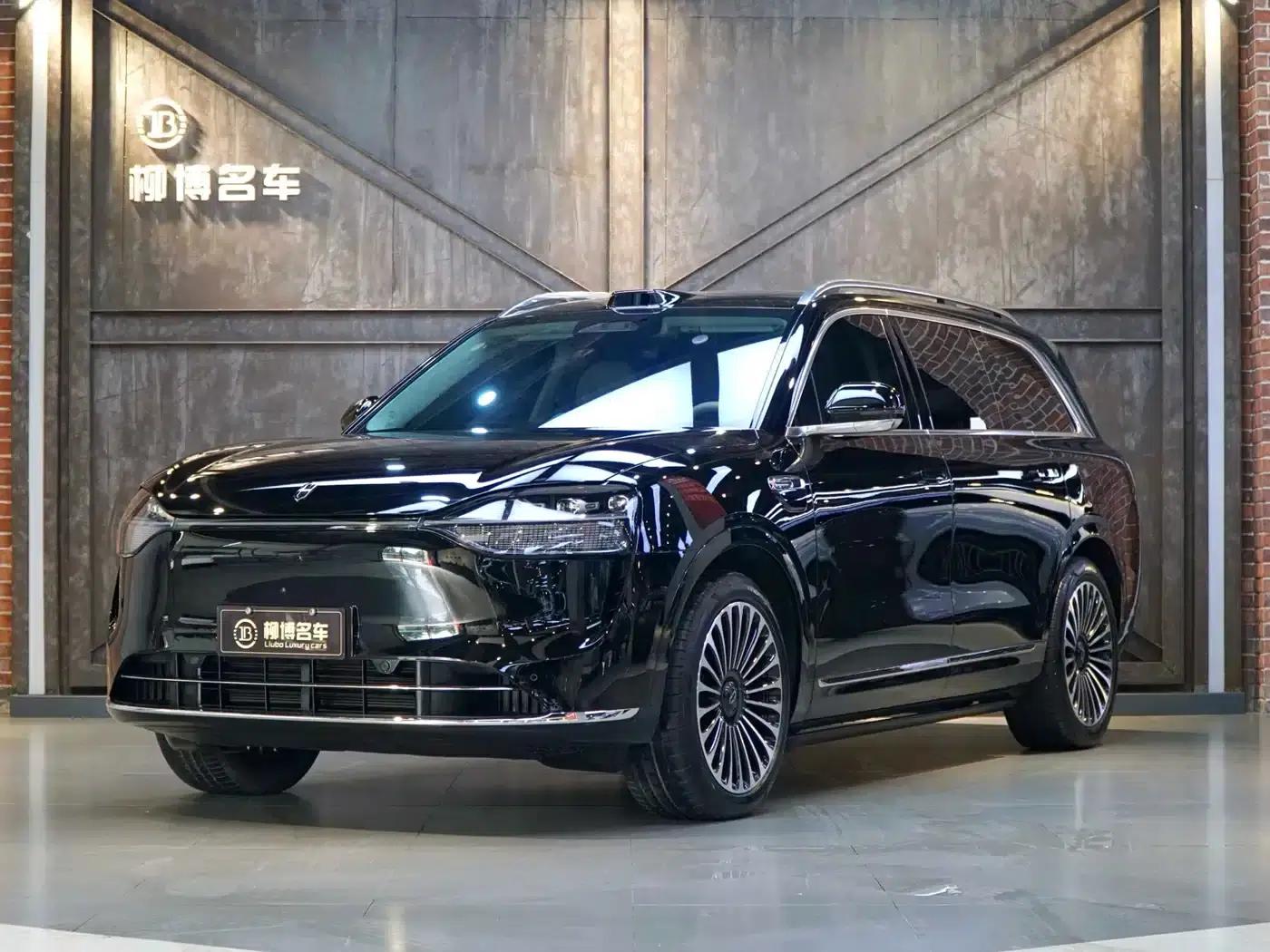 Wenjie M9 2025 Ultra Extended Range Edition (52kWh, 6-seater, 192-line LiDAR) — миниатюра 1