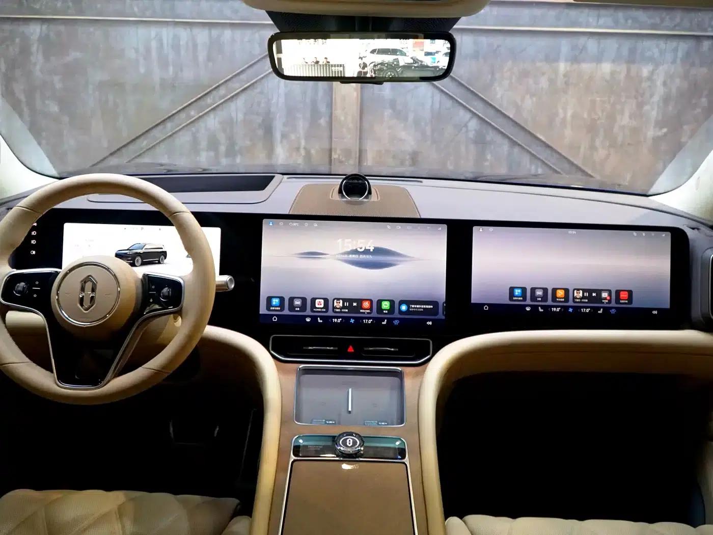 Wenjie M9 2025 Ultra Extended Range Edition (52kWh, 6-seater, 192-line LiDAR) — миниатюра 11