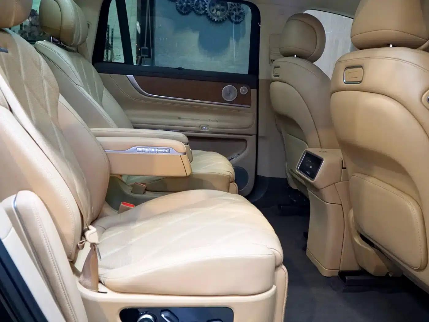 Wenjie M9 2025 Ultra Extended Range Edition (52kWh, 6-seater, 192-line LiDAR) — миниатюра 10
