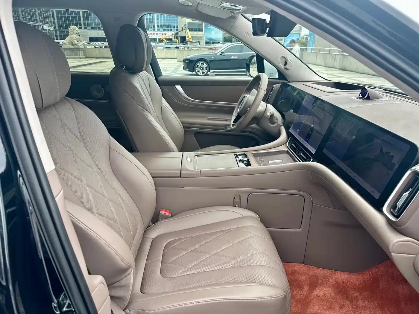 Wenjie M9 2024 Range Extended Ultra Edition 52kWh 6-Seater — миниатюра 14