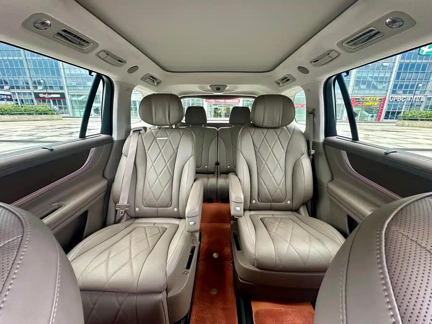 Wenjie M9 2024 Range Extended Ultra Edition 52kWh 6-Seater — миниатюра 9