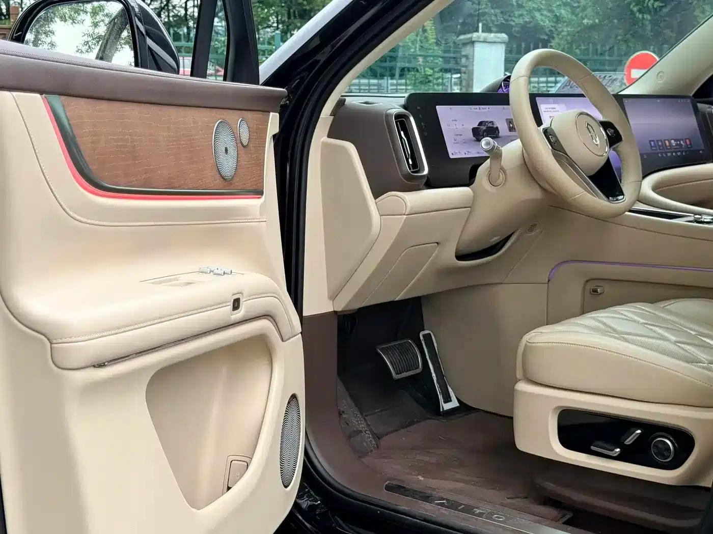 Wenjie M9 2024 Range Extended Ultra Edition 42kWh 6-Seater — миниатюра 11