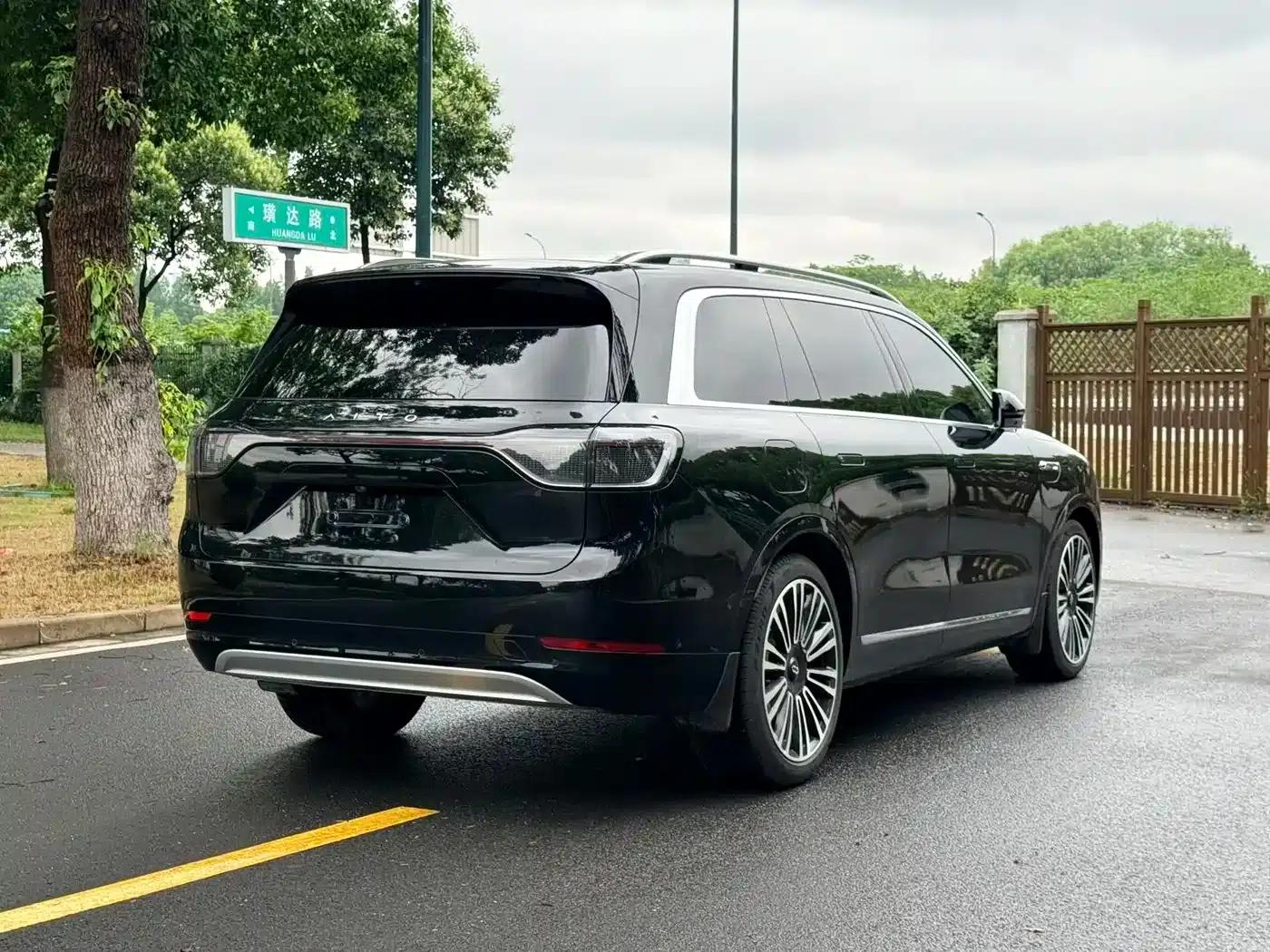 Wenjie M9 2024 Range Extended Ultra Edition 42kWh 6-Seater — миниатюра 5