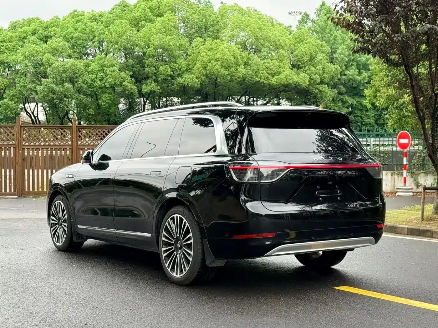 Wenjie M9 2024 Range Extended Ultra Edition 42kWh 6-Seater — миниатюра 7