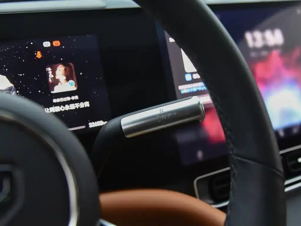 Wenjie M9 2024 Range Extended Ultra Edition 42kWh 6-Seater — миниатюра 10
