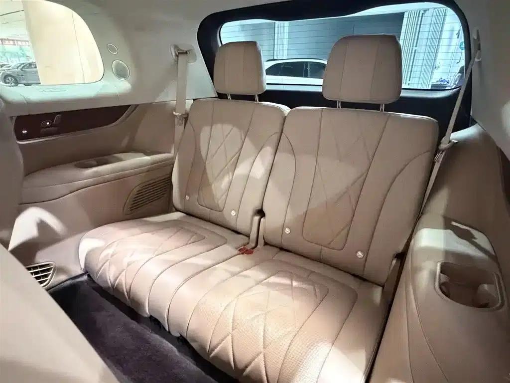 Wenjie M9 2024 Range Extended Max Edition 42kWh 6-Seater — миниатюра 8