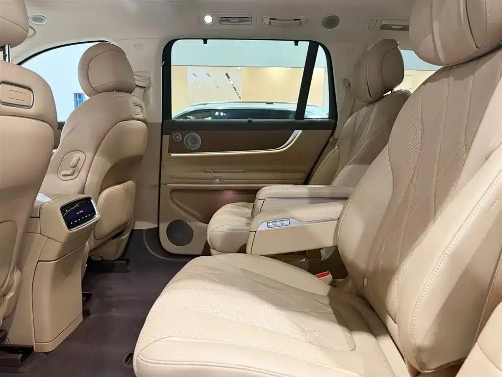 Wenjie M9 2024 Range Extended Max Edition 42kWh 6-Seater — миниатюра 10