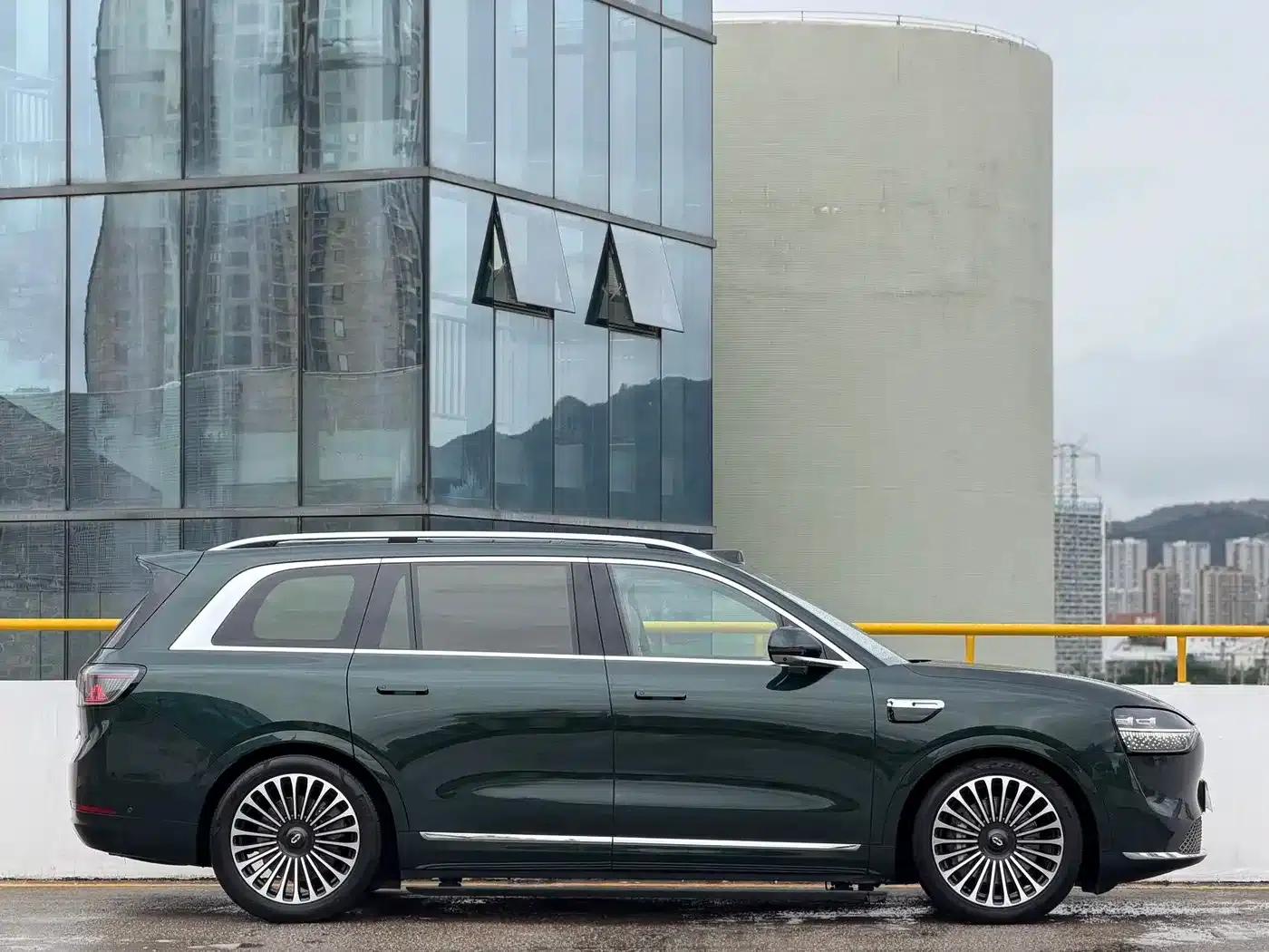Wenjie M9 2025 Pure Electric Ultra Edition 100kWh 5-Seat Version (192-line LiDAR) — миниатюра 8