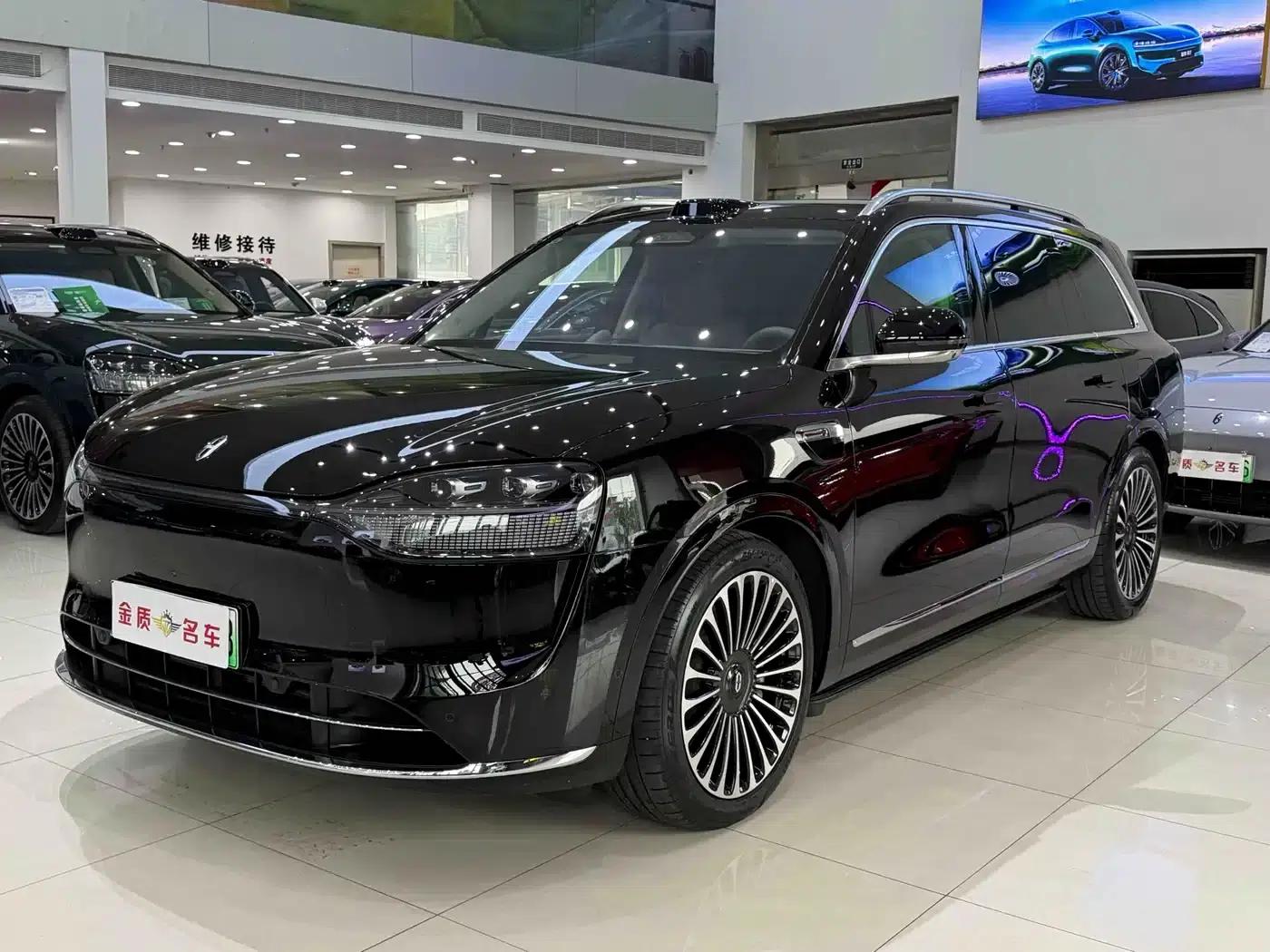 Wenjie M9 2025 Ultra Extended Range Edition 52kWh 6-Seat Version (192-line LiDAR) — миниатюра 1