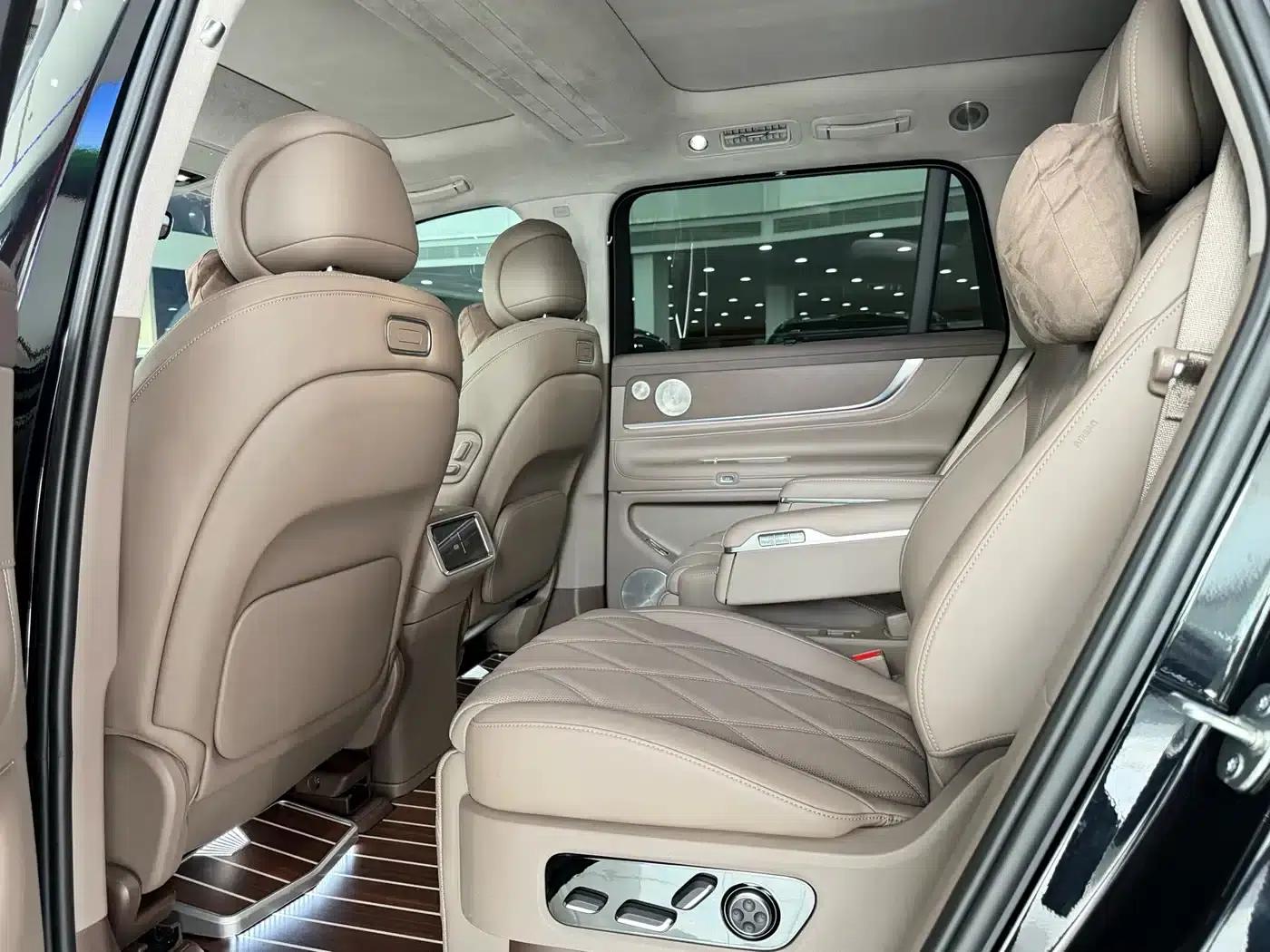 Wenjie M9 2025 Ultra Extended Range Edition 52kWh 6-Seat Version (192-line LiDAR) — миниатюра 13