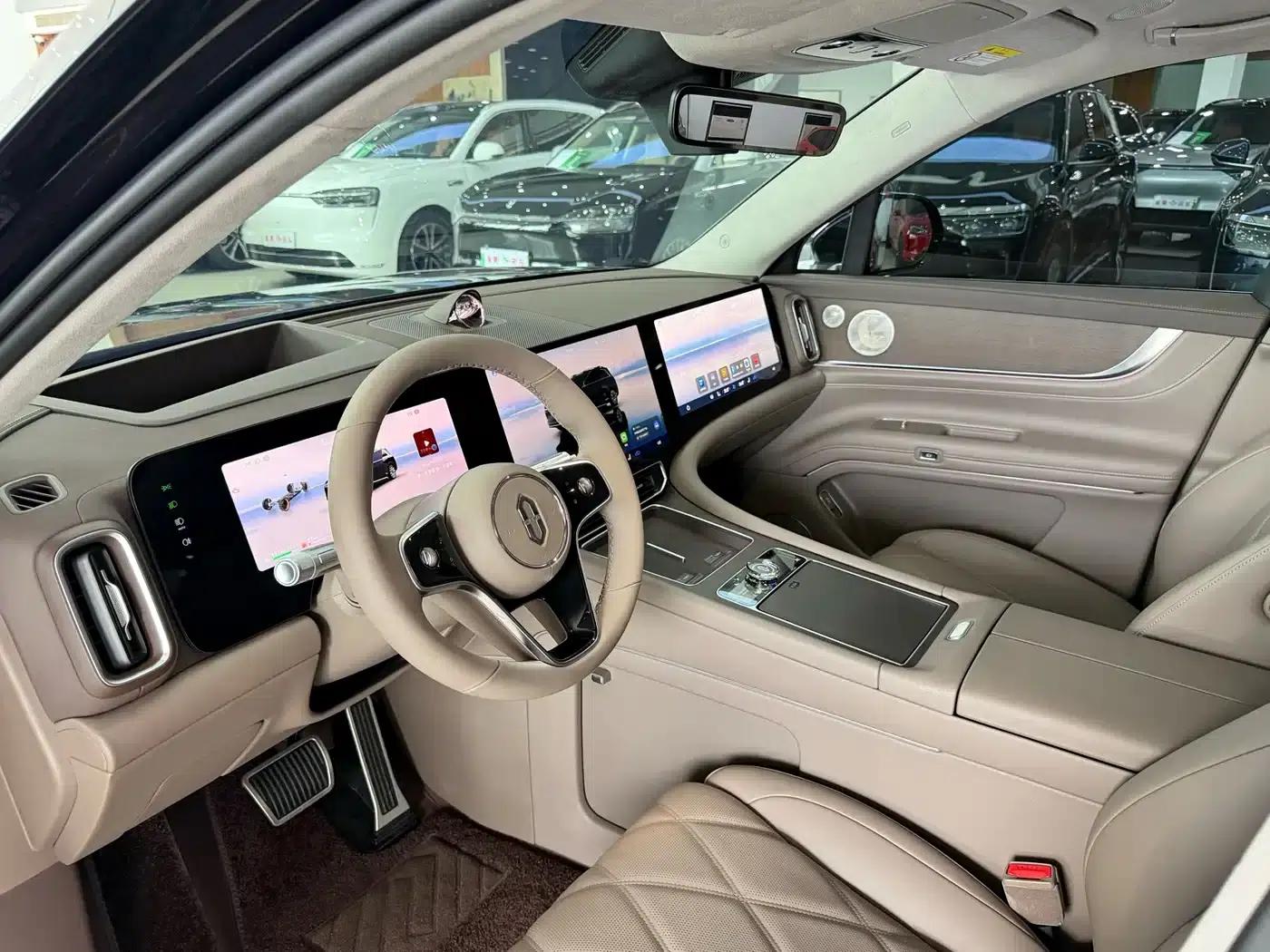Wenjie M9 2025 Ultra Extended Range Edition 52kWh 6-Seat Version (192-line LiDAR) — миниатюра 10