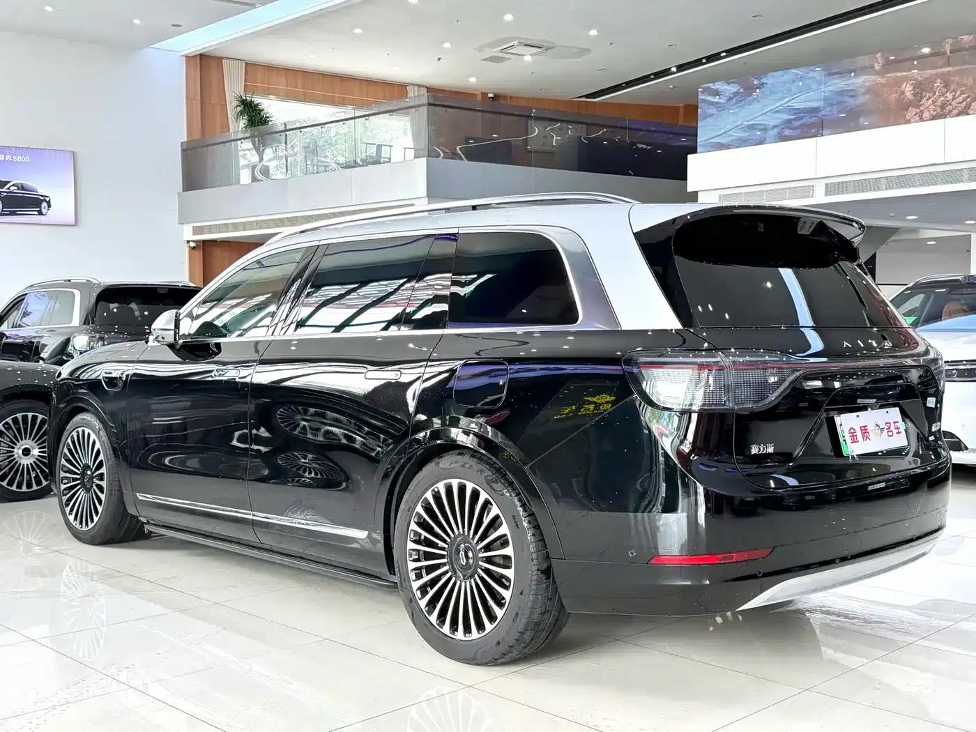 Wenjie M9 2025 Ultra Extended Range Edition 52kWh 6-Seat Version (192-line LiDAR) — миниатюра 20