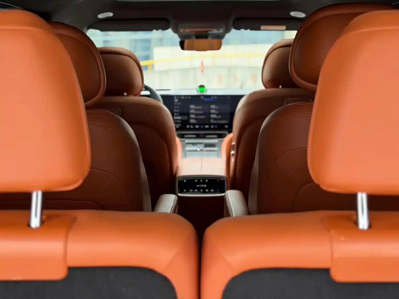 Wenjie M9 2024 Range Extended Ultra Edition 42kWh 6-Seater — миниатюра 17