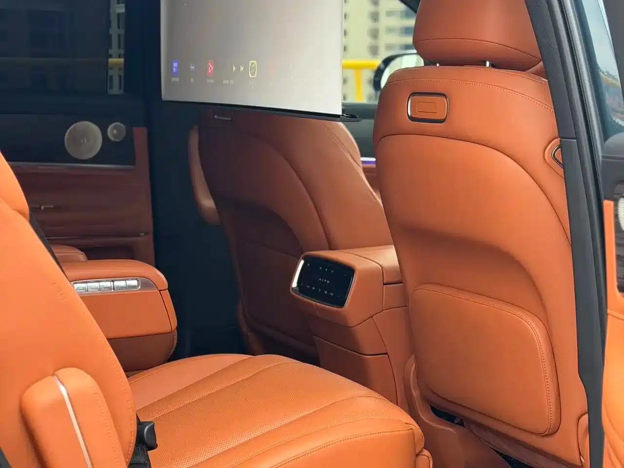 Wenjie M9 2024 Range Extended Ultra Edition 42kWh 6-Seater — миниатюра 18