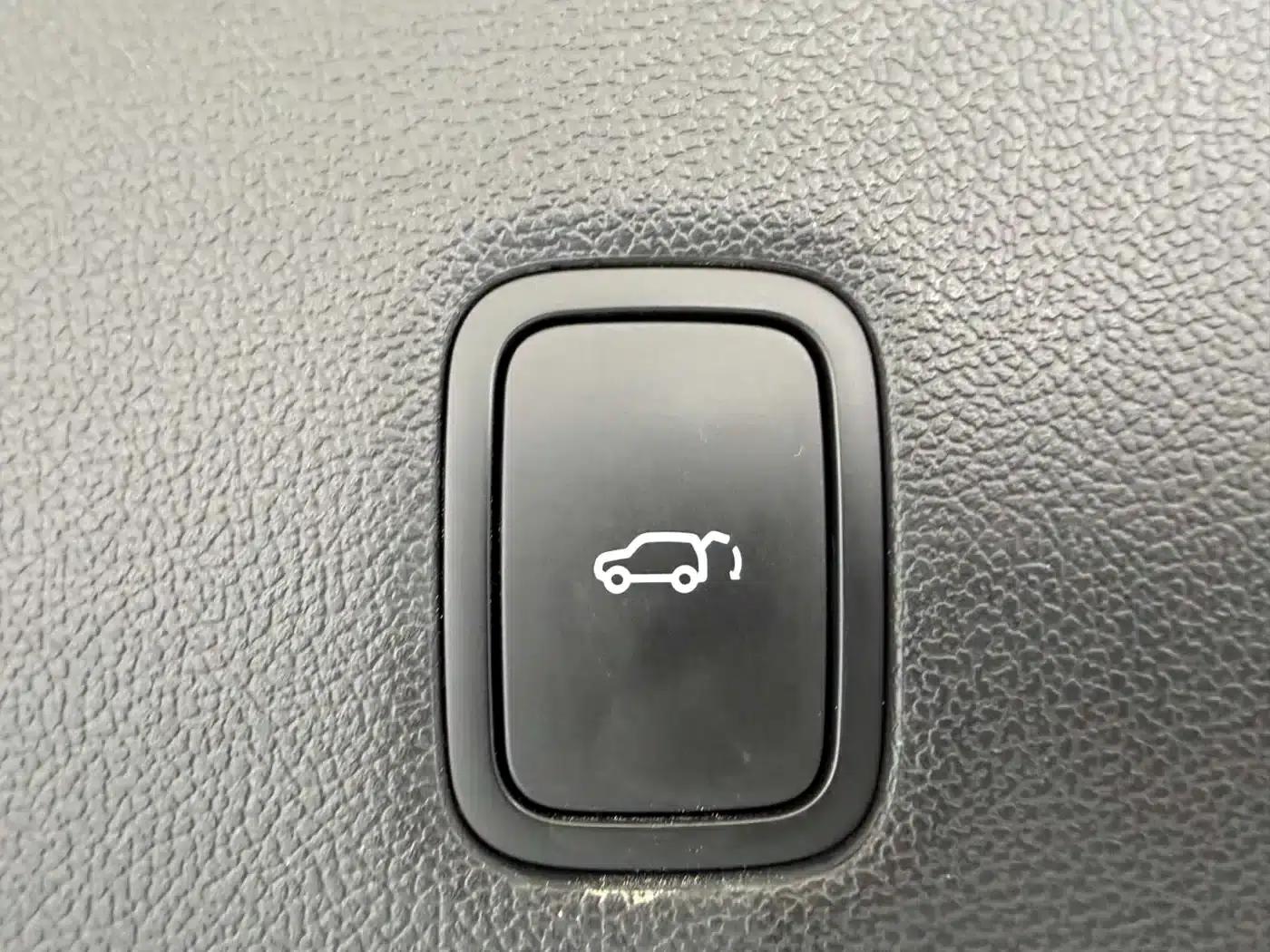 Wenjie M9 2024 Range Extended Ultra Edition 52kWh 6-Seater — миниатюра 24