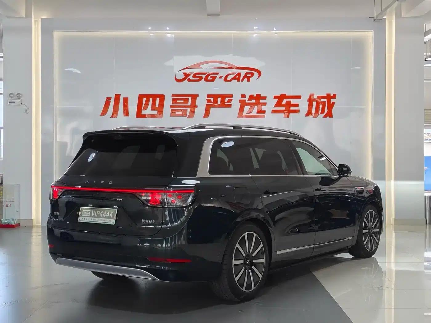 Wenjie M9 2025 Extended Range Ultra Edition 52kWh 5-Seat Version (896-line LiDAR) — миниатюра 6