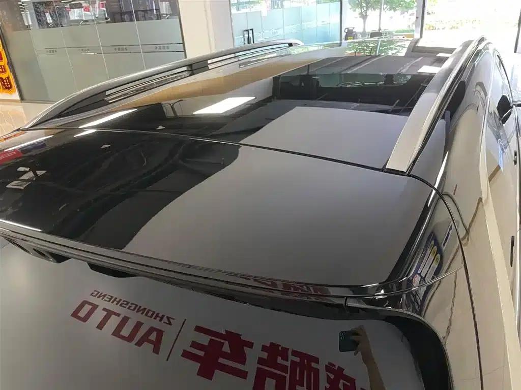 Wenjie M9 2025 Ultra Extended Range Edition (52kWh, 6-seater, 192-line LiDAR) — миниатюра 6