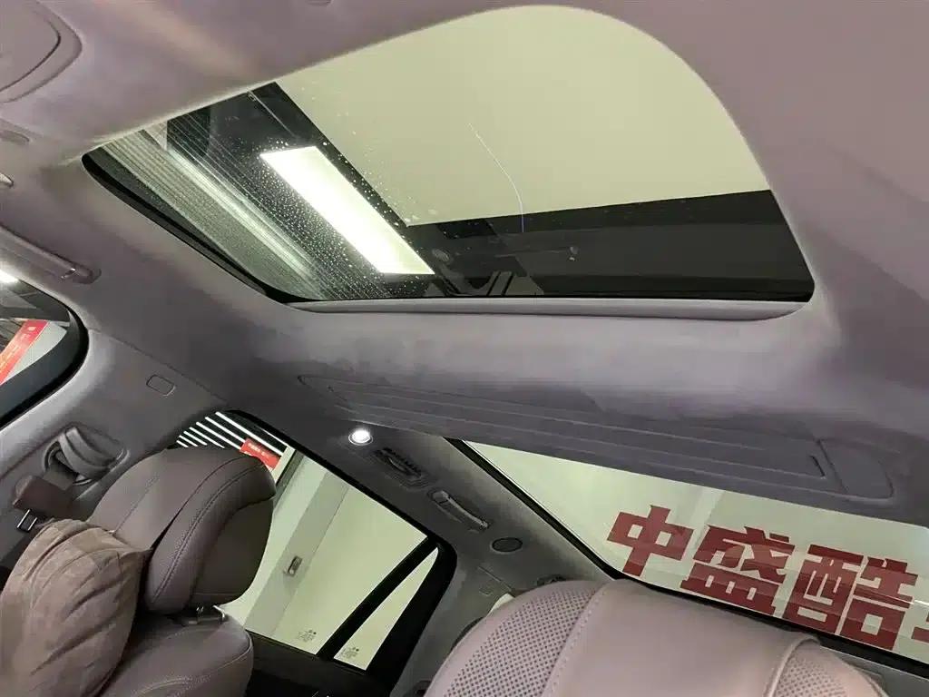 Wenjie M9 2025 Ultra Extended Range Edition (52kWh, 6-seater, 192-line LiDAR) — миниатюра 10