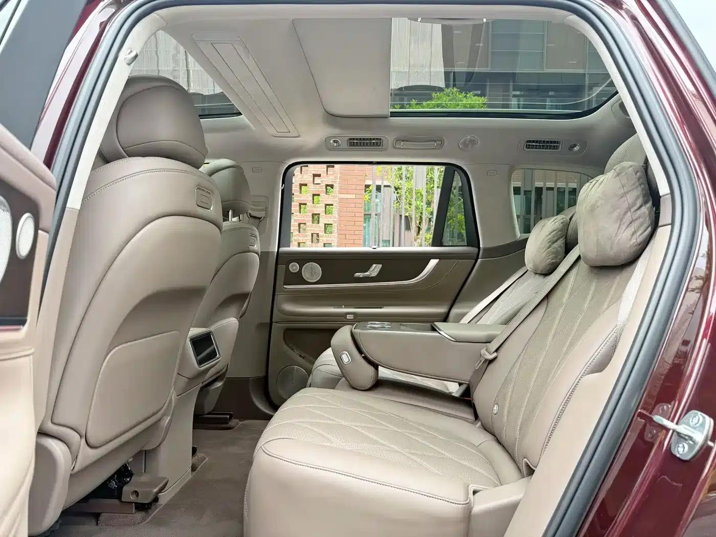 Wenjie M9 2025 Ultra Extended Range Edition (52kWh, 5-seater, 192-line LiDAR) — миниатюра 11